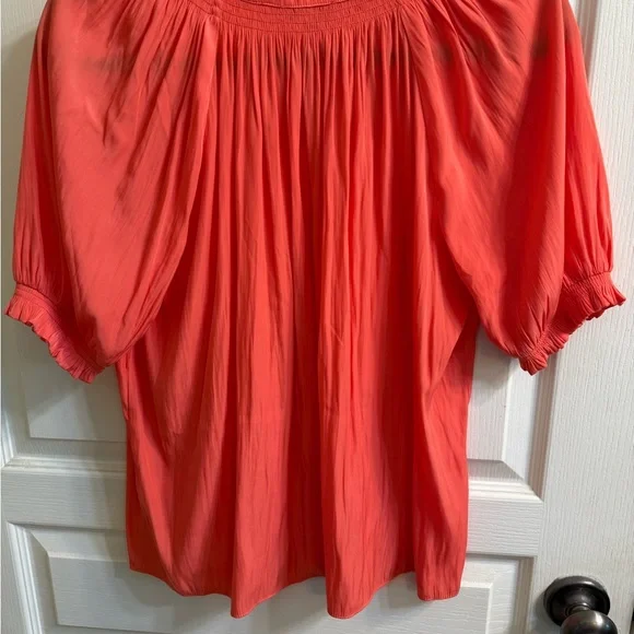 Current Air Coral Blouse - Picture 3 of 3